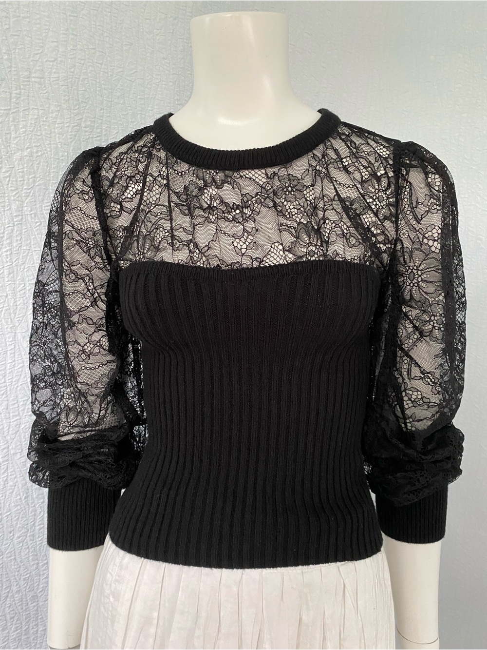 Express NWT Black Lace Puff-Sleeve Ribbed Bodice Top Sweater